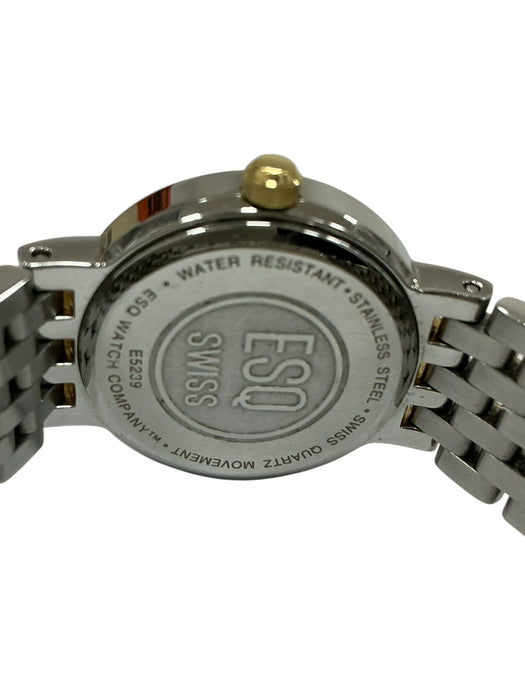 Reloj (ESQ)