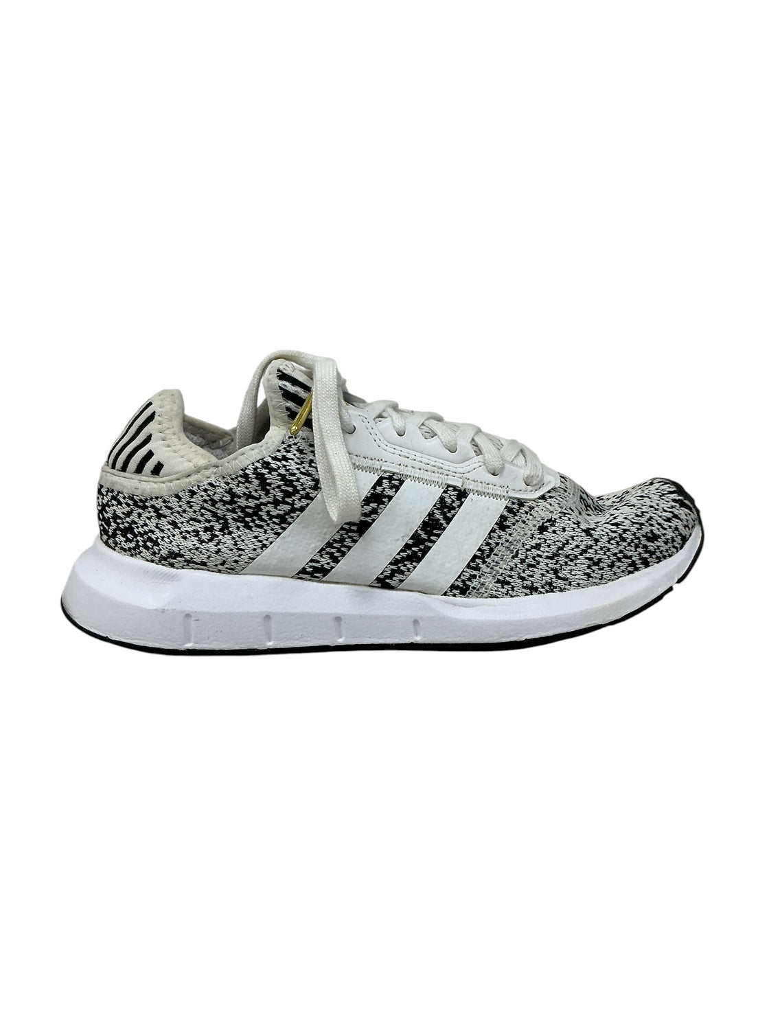 Tenis 6.5 (ADIDAS)