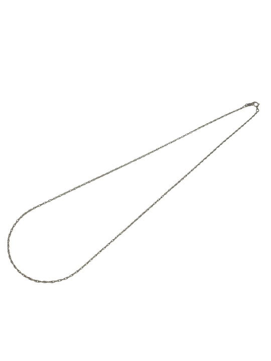 Collar de plata (925)