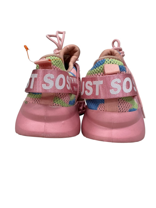 Tenis
