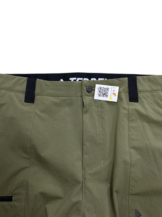 Pantalón 40 (ADIDAS)