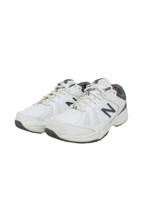 Tenis 9 (NEW BALANCE)