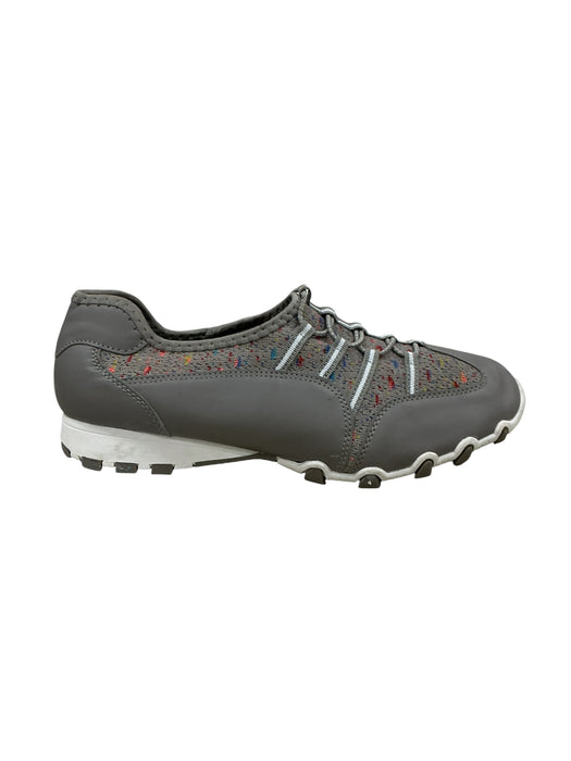 Tenis