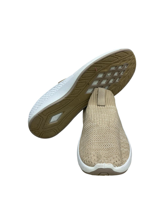 Tenis 9