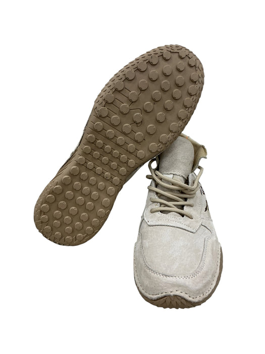 Tenis