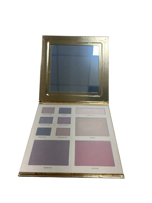 Paleta de maquillaje (ICONIC)