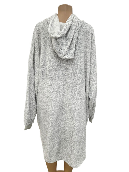 Manta vestible con capucha (THE COMFY)