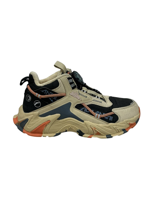 Tenis