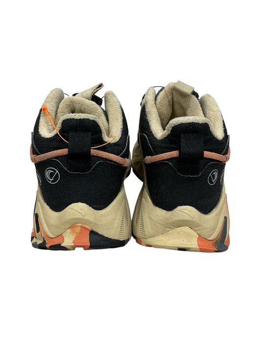 Tenis
