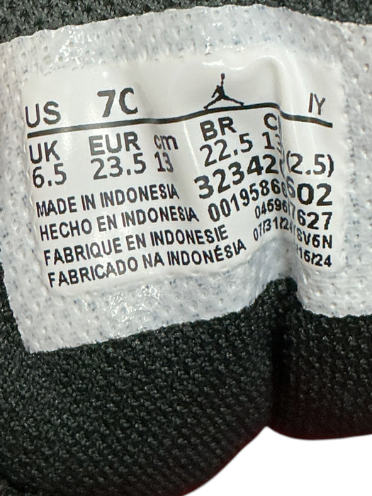 Tenis para bebé 7C (JORDAN)