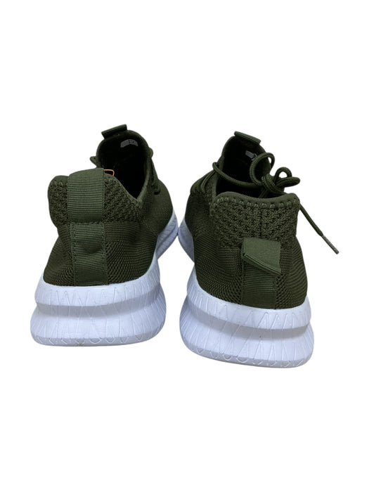 Tenis