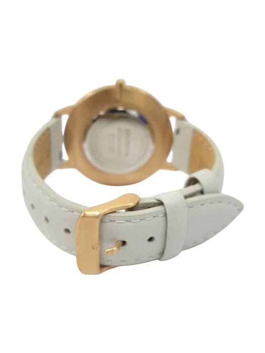 Reloj (MVMT)