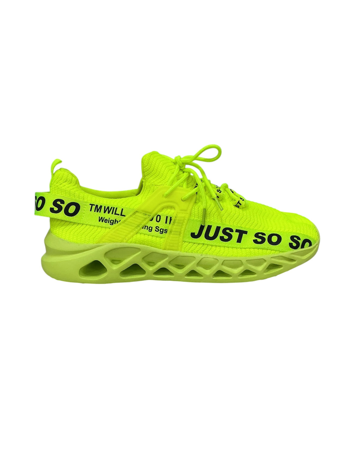 Tenis (JUST SO SO)