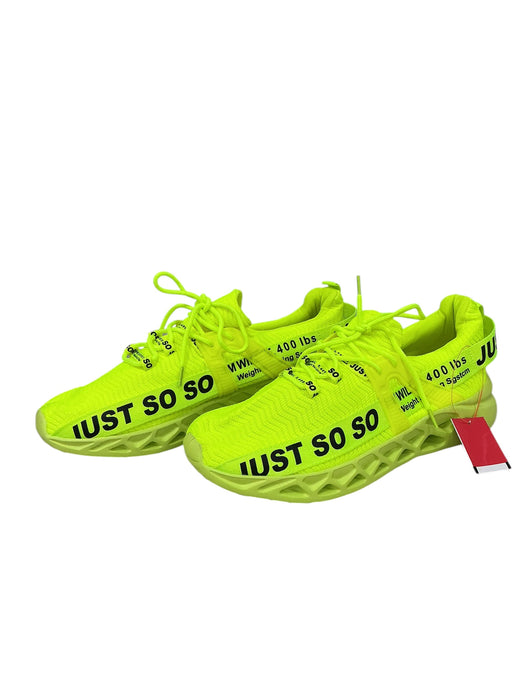 Tenis (JUST SO SO)