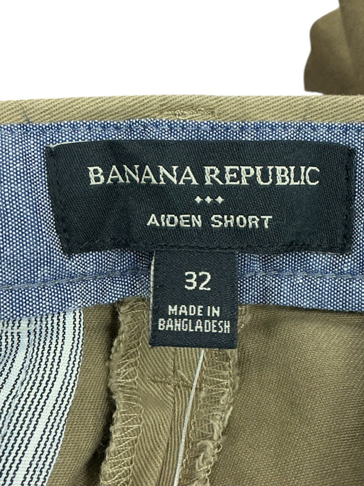 Pantaloneta 32 (BANANA REPUBLIC)