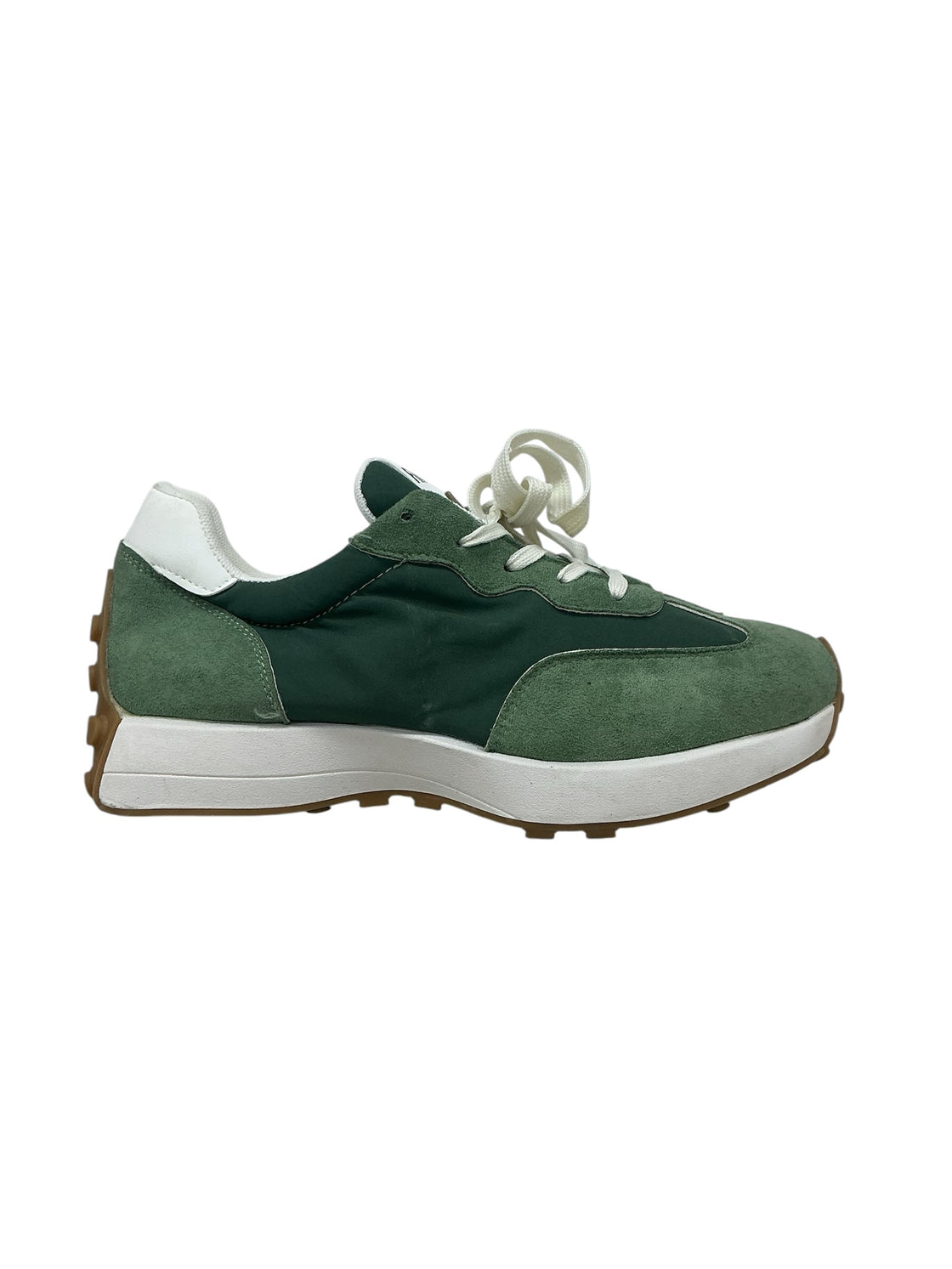 Tenis