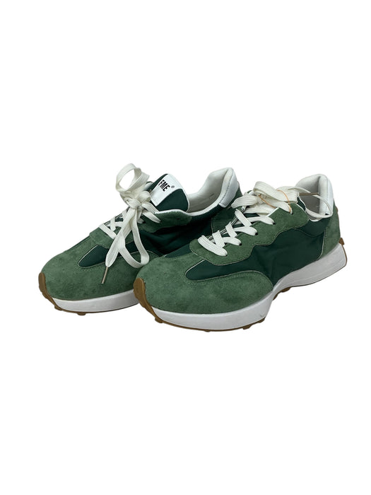 Tenis