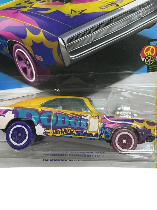 '70 Dodge Charger R/T (HOT WHEELS)