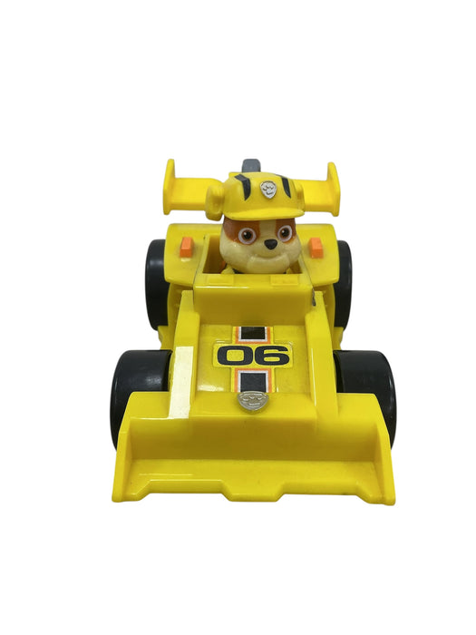 Rubble con vehículo de carreras (PAW PATROL)