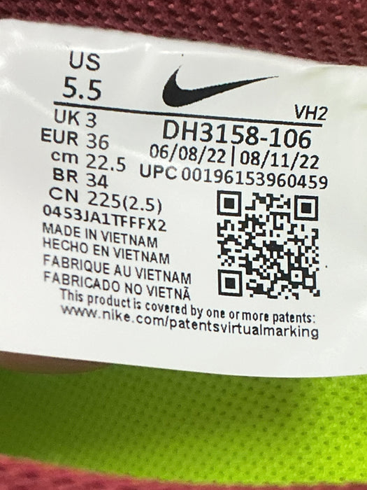 Tenis 5.5 (NIKE)