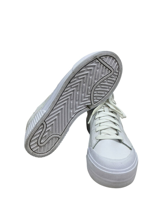 Plataforma 7 (NIKE)