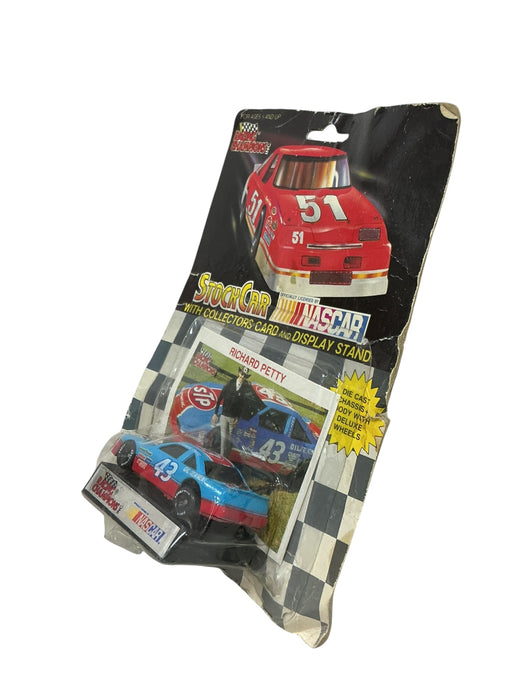 Auto de carreras (RACING CHAMPIONS)