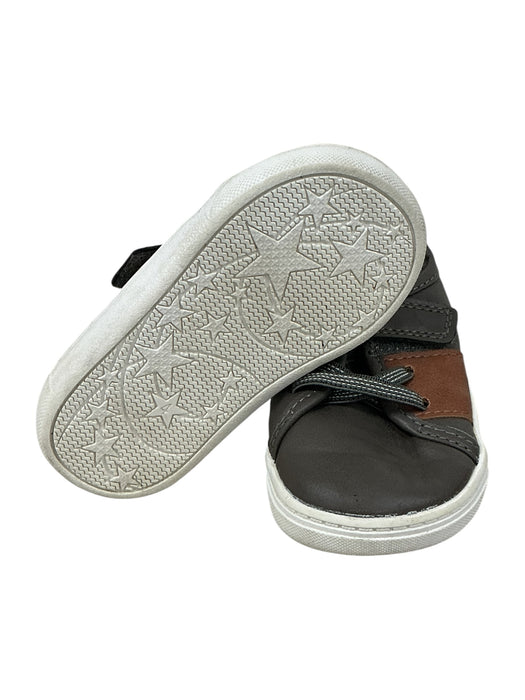 Tenis para niño 4 (CARTER'S)