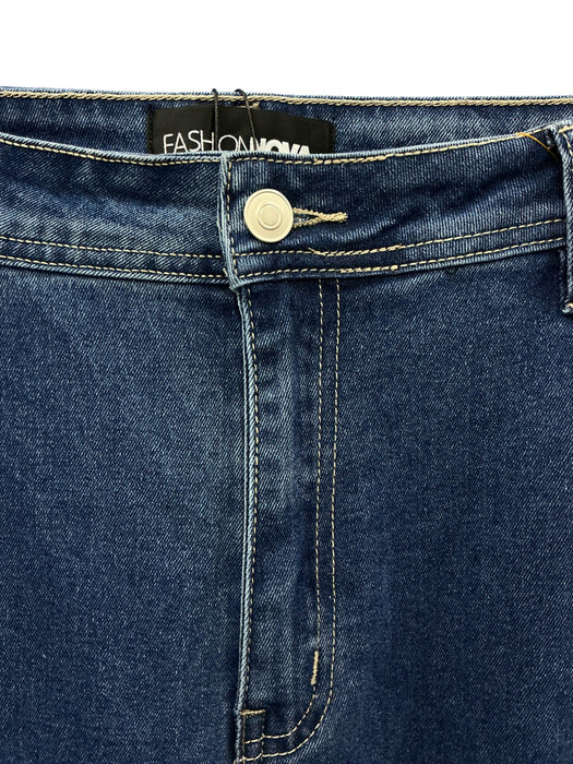 Pantalón 14 (FASHIONNOVA)