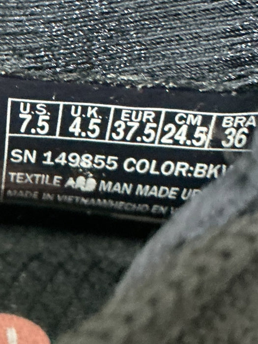 Tenis 7.5 (SKERCHERS)