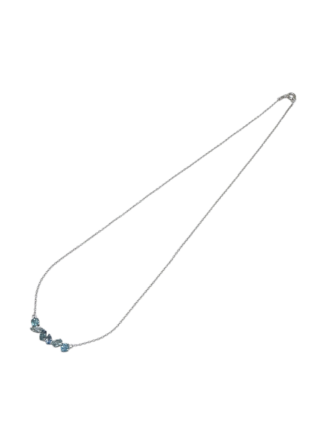 Collar de plata (925)
