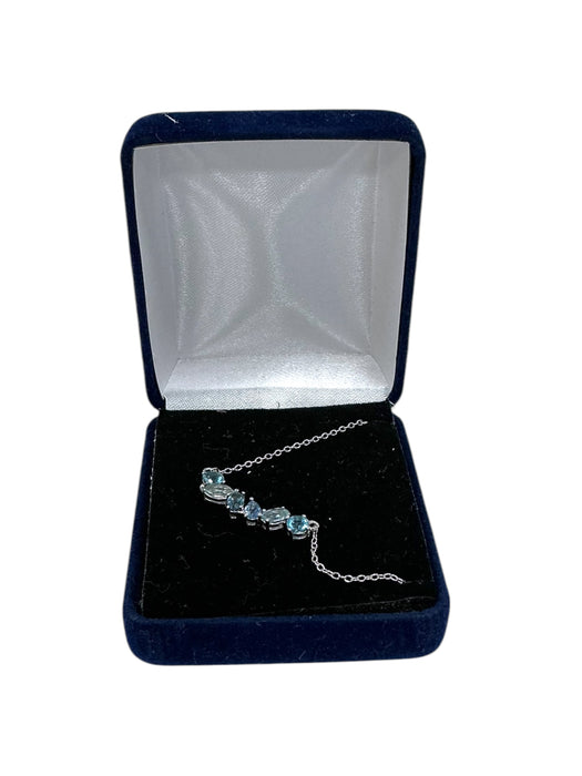 Collar de plata (925)