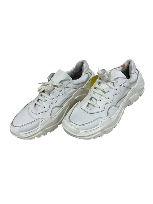 Tenis 8.5