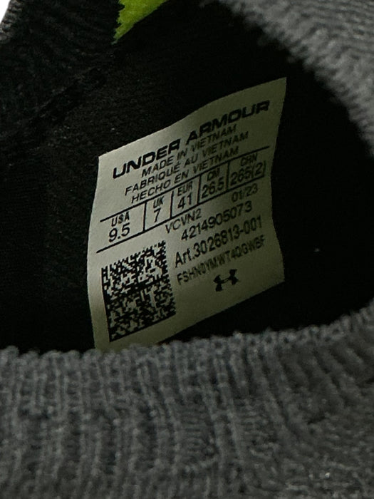 Tenis 9.5 (UNDER ARMOUR)