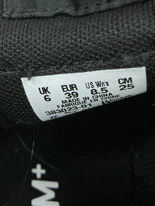 Tenis 8.5