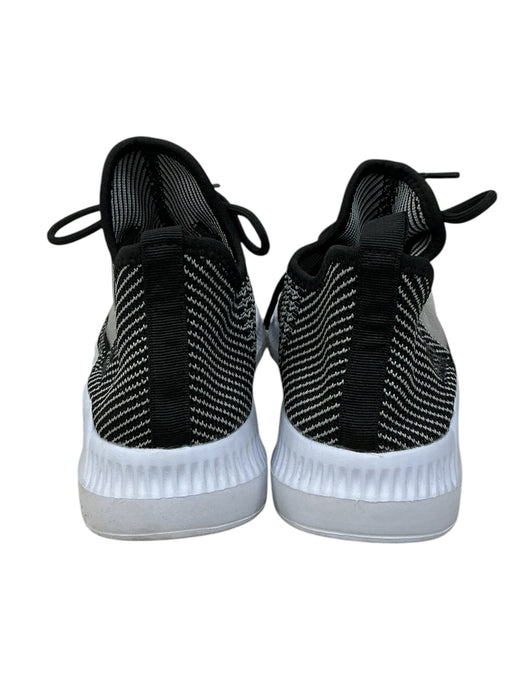 Tenis 8 (C&C)