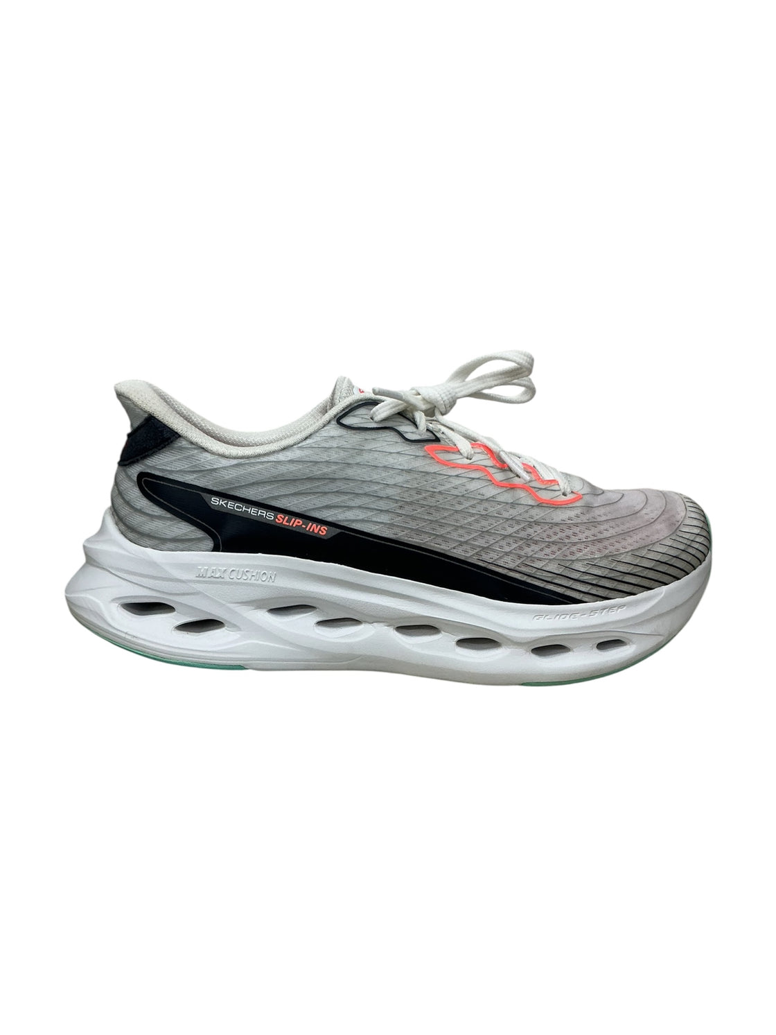 Tenis 8.5
