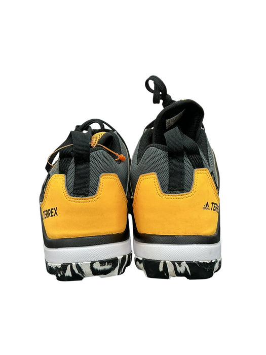Tenis 10 (ADIDAS)