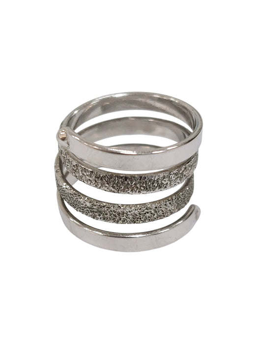 Anillo de plata