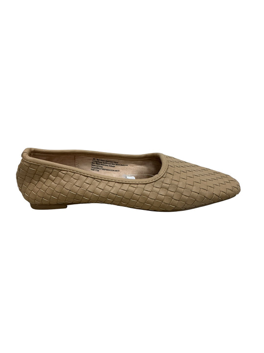 Zapato 6.5 (UNIVERSAL THREAD)