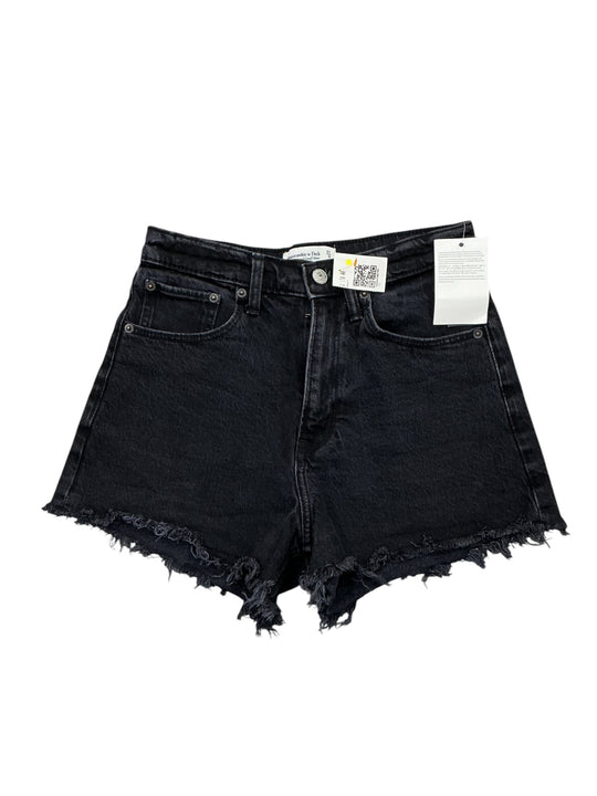 Short 27 (ABERCROMBIE & FITCH)