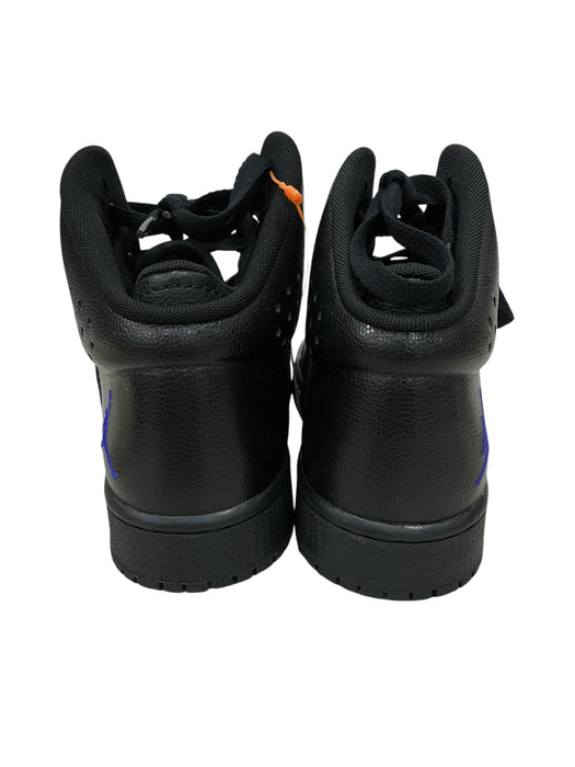 Tenis 5.5Y (JORDAN)
