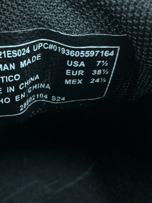 Tenis 7.5 (TREDSAFE)