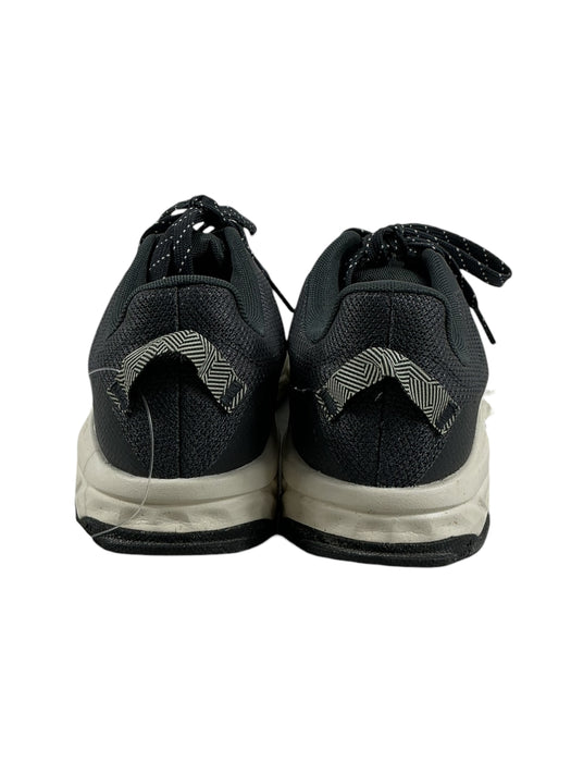 Tenis 9 (NEW BALANCE)