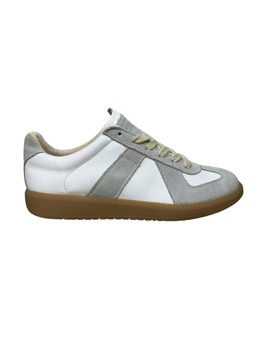 Tenis