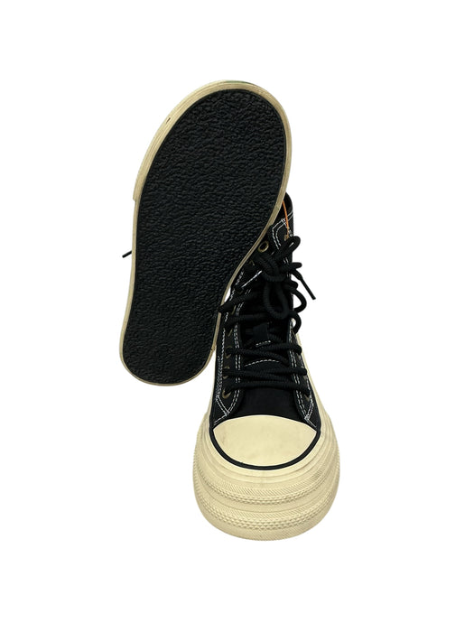 Tenis
