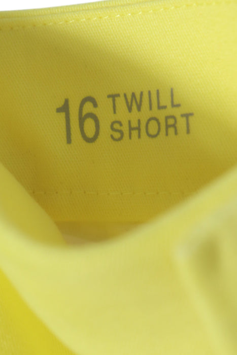 Short 16 (ANA)