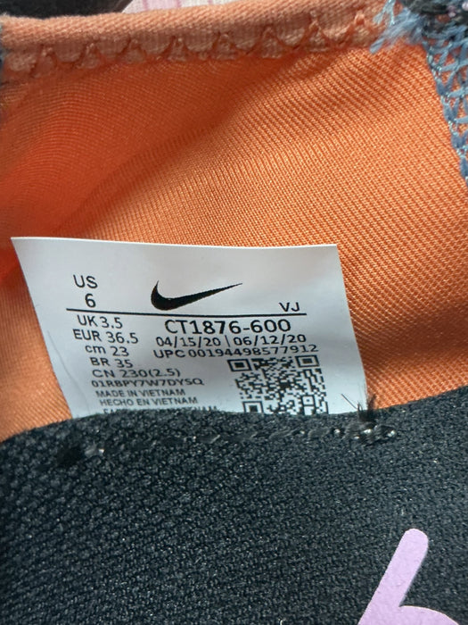 Tenis 6 (NIKE)