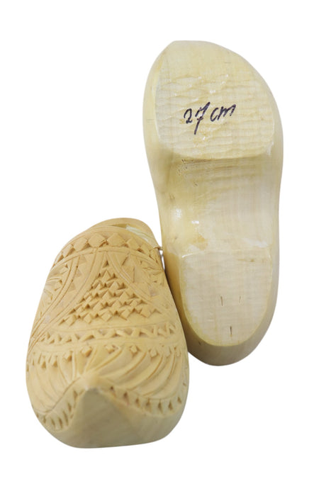 Zapato de madera