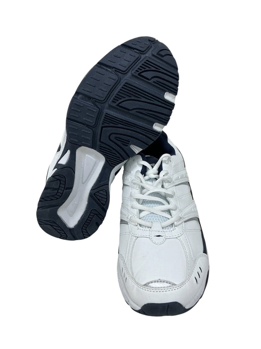 Tenis 8.5