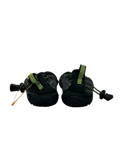Zapatos de agua para niño